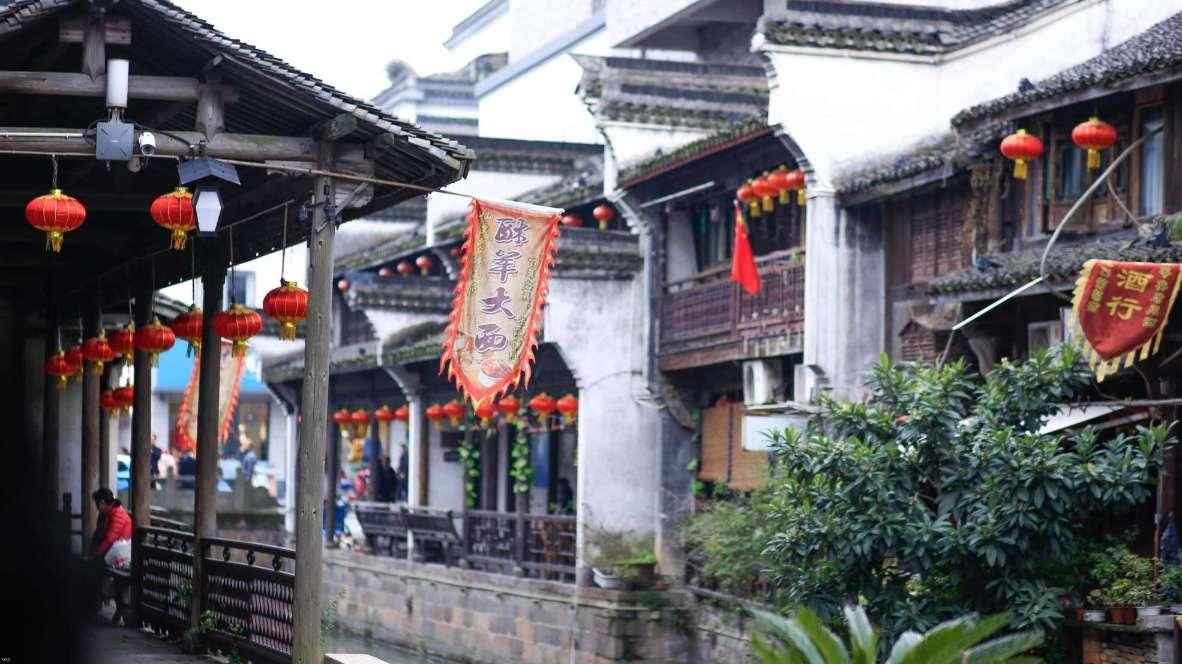 保靖开展春节前烟花爆竹安全专项检查
